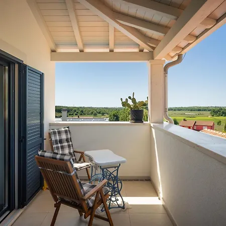 Beautiful B&u With Pool In Vrsar Villa *